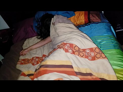 ❤️ Stesønn skjelter ut sin unge stemor mens hun sover. ❤ Sexvideo hos oss no.com-fullporner.ru